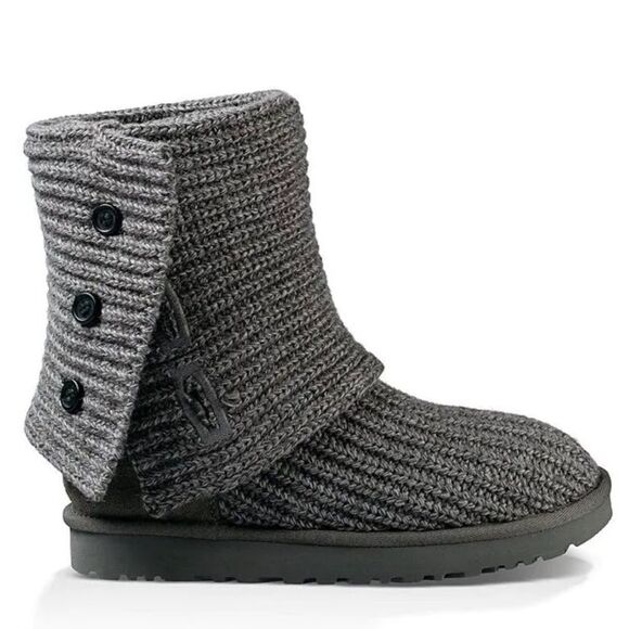 UGG Classic Cardy Button Detailed Knit Boots 6 - Picture 3 of 16
